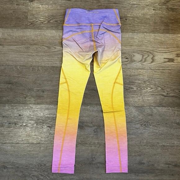 NWT Outdoor Voices Tech Sweat 7/8 Leggings Ombré Size XXS - Picture 5 of 9